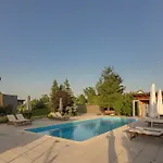 Vila Pool Villa Prleski Raj *