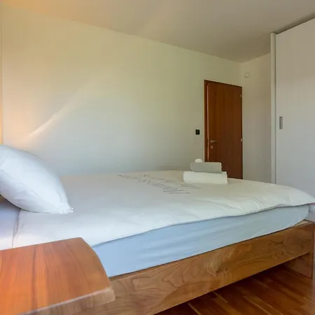 Pool Villa Prleski Raj 빌라